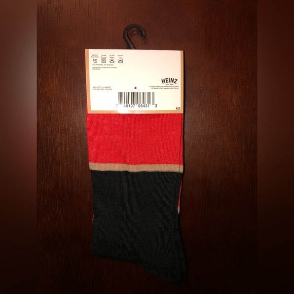 HEINZ KETCHUP NOVELTY CREW SOCKS NWT MEN’S SHOE SIZE 6-12 - Picture 2 of 2